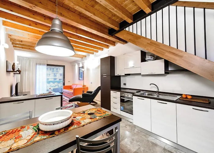 Faber Apartments-Residence Style