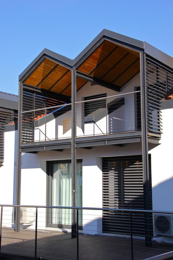 Faber Apartments-residence Style